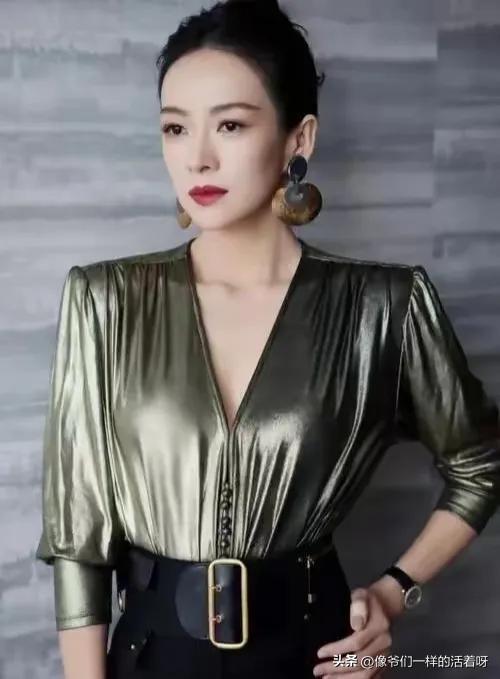 大锤爆料章子怡视频,大锤爆料背后的真相揭秘 第1张 大锤爆料章子怡视频,大锤爆料背后的真相揭秘 第1张